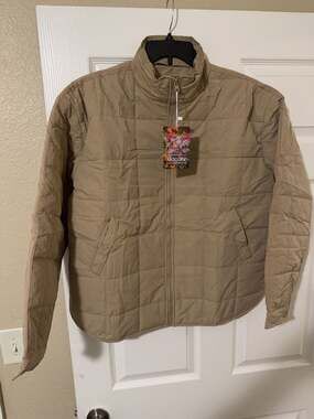 Gacaky Woman Lightweight Quilted Puffer Jacket Medium